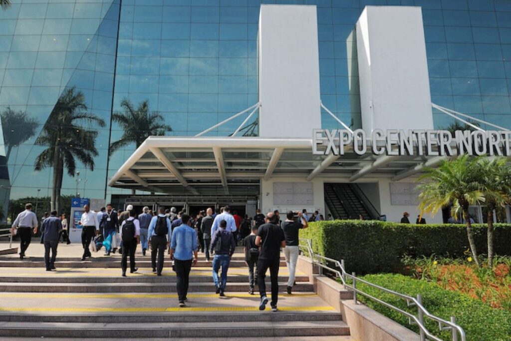 Explorando o Futuro da Energia: A Presença da V.Power Energia na Intersolar 2023